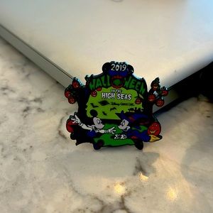 2019 Halloween on The High Seas Pin
